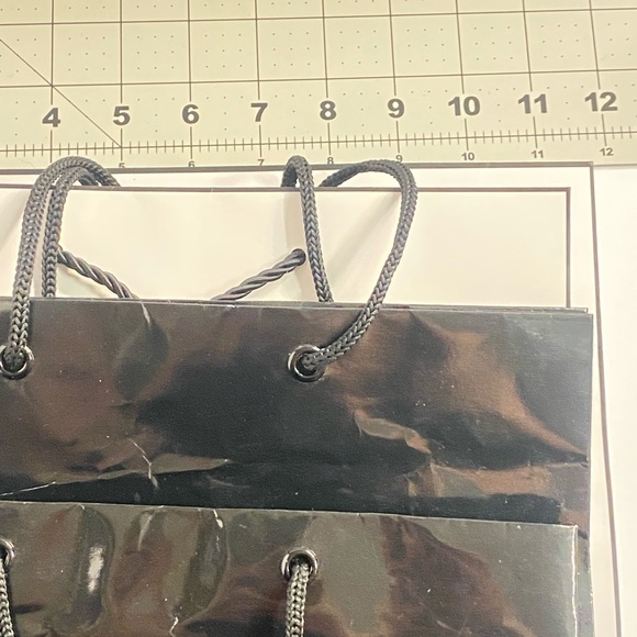 CHANEL Monochrome Shopping Bags - Picture 3 of 5